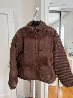 Brown Ribbed Puffer Jacket - Women